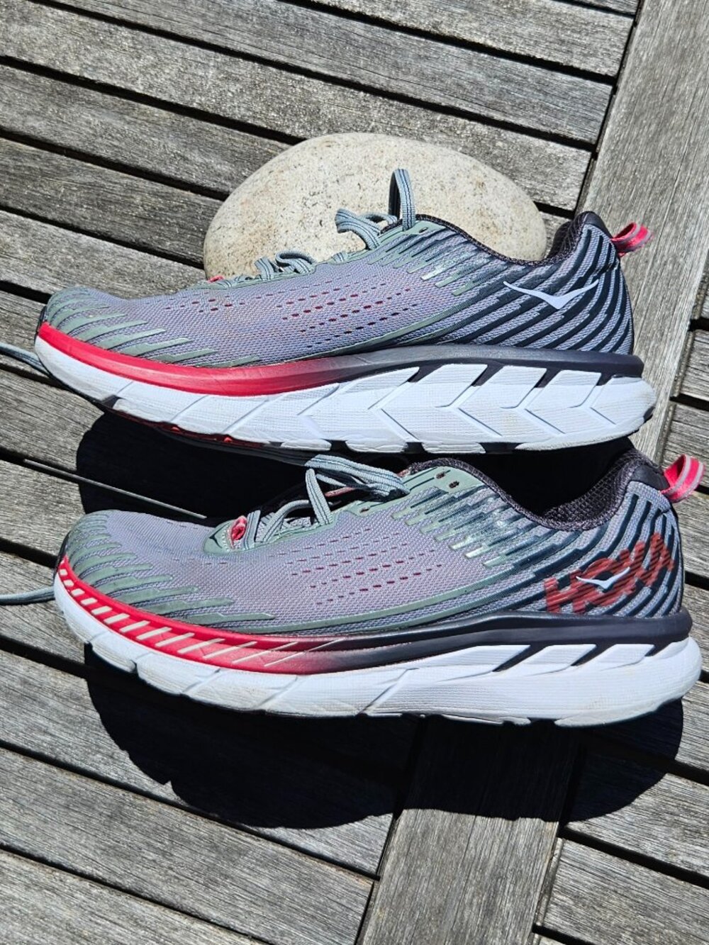 Women's Hoka One One Clifton 5 - Very Clean - Wide